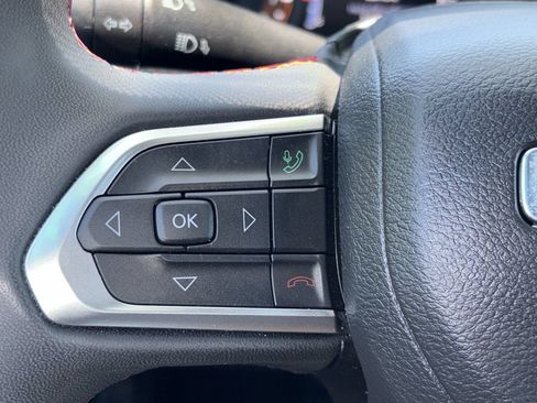 Used 2024 Jeep Compass Trailhawk AWD/4WD image 14