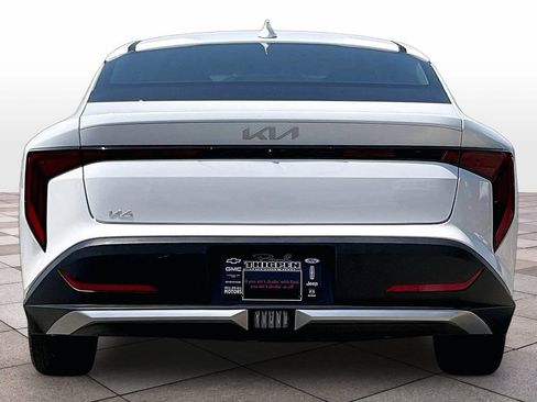 Used 2025 Kia K4 FWD image 4