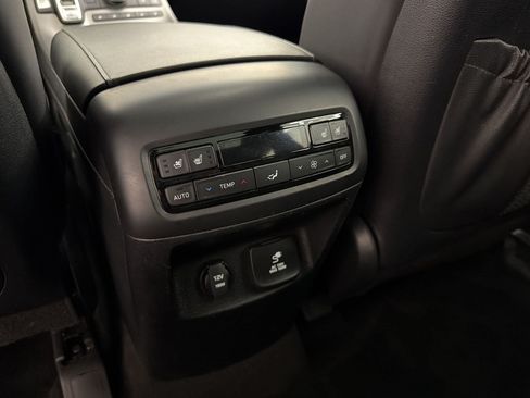 Used 2022 Hyundai Palisade Calligraphy w/ Cargo Package FWD image 33
