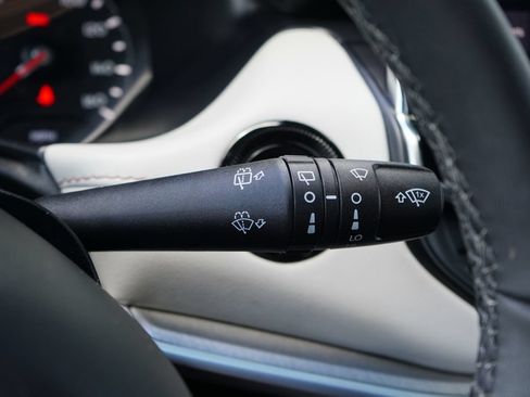 Used 2025 Jeep Compass Limited AWD/4WD image 17
