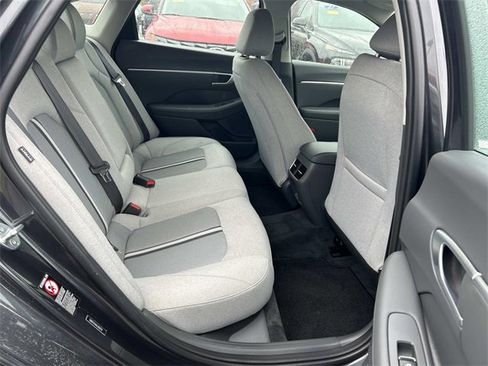 Used 2020 Hyundai Sonata SEL w/ Convenience Package image 13