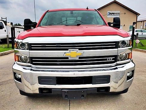 Used 2015 Chevrolet Silverado 2500 LTZ AWD/4WD image 12