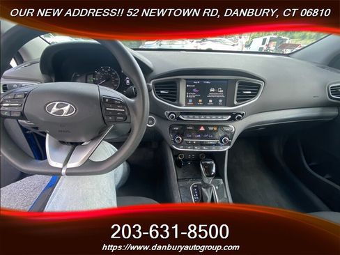 Used 2018 Hyundai Ioniq Blue FWD image 15