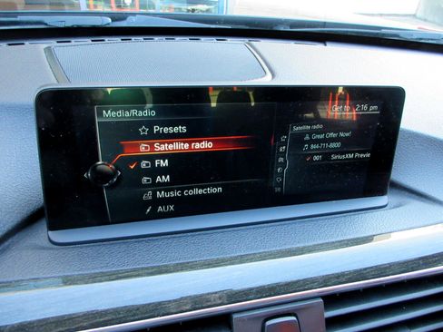 Used 2017 BMW 330i Sedan image 56