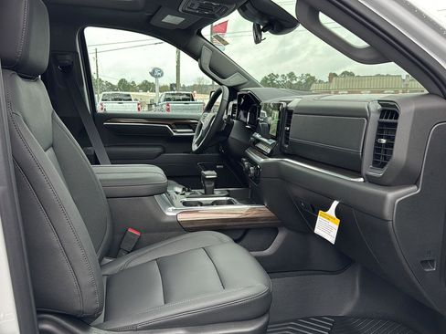 New 2026 Chevrolet Silverado 1500 RST image 10