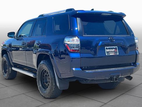 Used 2023 Toyota 4Runner SR5 Premium w/ Moonroof Package AWD/4WD image 11