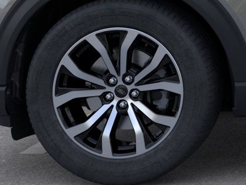 New 2025 Ford Explorer ST-Line w/ Premium Package RWD image 49