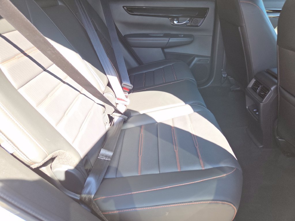 Used 2026 Honda CR-V Sport Touring image 5