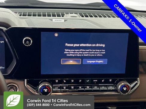 Used 2025 Chevrolet Colorado ZR2 w/ Technology Package AWD/4WD image 22