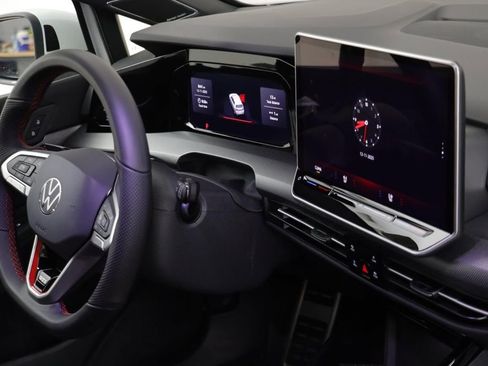 New 2026 Volkswagen GTI SE FWD image 21