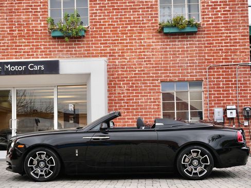 Used 2020 Rolls-Royce Dawn image 3