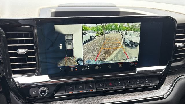 Used 2025 Chevrolet Silverado 1500 ZR2 w/ Technology Package AWD/4WD image 27