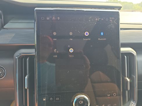 New 2026 GMC Acadia AT4 w/ Luxury Package AWD/4WD image 38