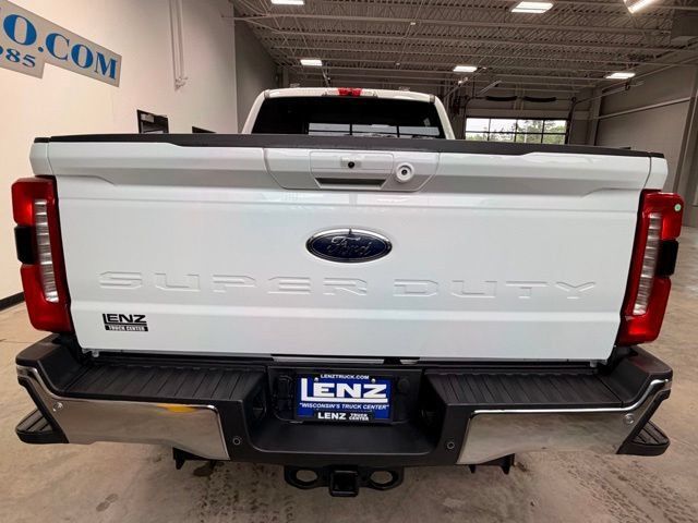 Used 2026 Ford F350 Lariat AWD/4WD image 6
