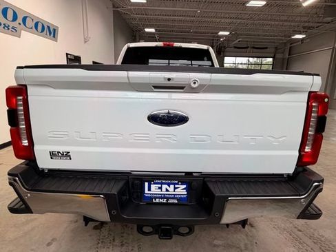 Used 2026 Ford F350 Lariat AWD/4WD image 6