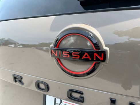 New 2026 Nissan Rogue SV AWD/4WD image 41