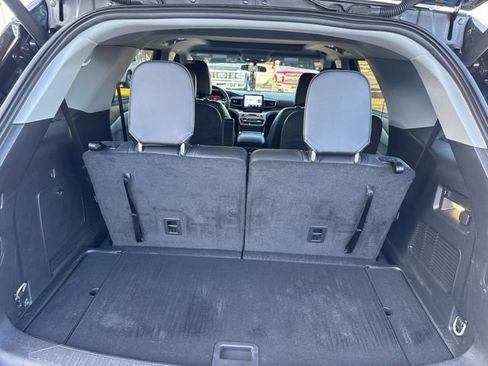 Used 2024 Ford Explorer XLT w/ Equipment Group 202A image 16