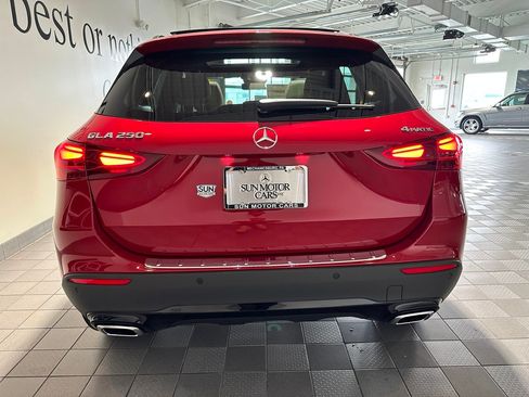 New 2026 Mercedes-Benz GLA 250 4MATIC image 5