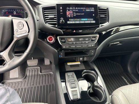 Used 2023 Honda Passport Elite image 27