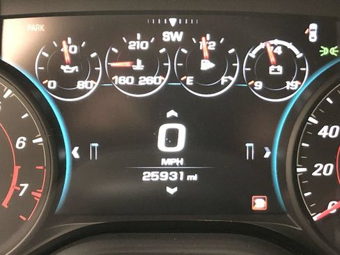Used 2016 Chevrolet Camaro SS RWD image 15