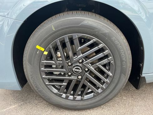 New 2026 Nissan Sentra SV w/ Floor Mat Package FWD image 9