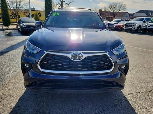Used 2020 Toyota Highlander XLE image 10