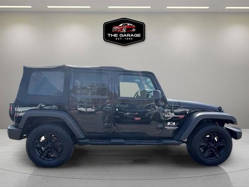 Used 2009 Jeep Wrangler Unlimited X w/ PWR Convenience Group image 6