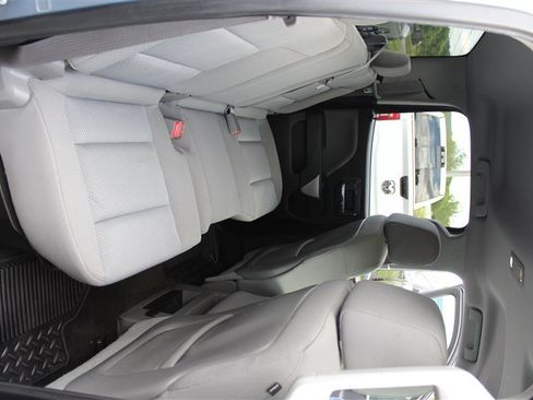 Used 2015 Chevrolet Silverado 2500 LT w/ LT Convenience Package AWD/4WD image 19