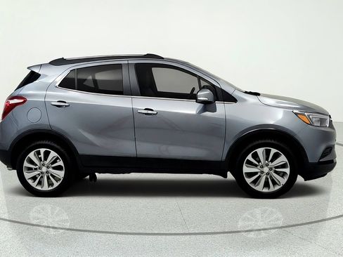 Used 2019 Buick Encore Preferred FWD image 6
