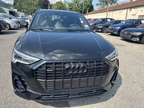 Used 2025 Audi Q3 2.0T Premium w/ Convenience Package AWD/4WD image 2
