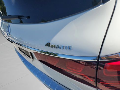 New 2026 Mercedes-Benz GLS 450 4MATIC image 35