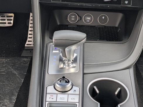 Certified 2025 Genesis G70 2.5T w/ Sport Prestige Package image 14