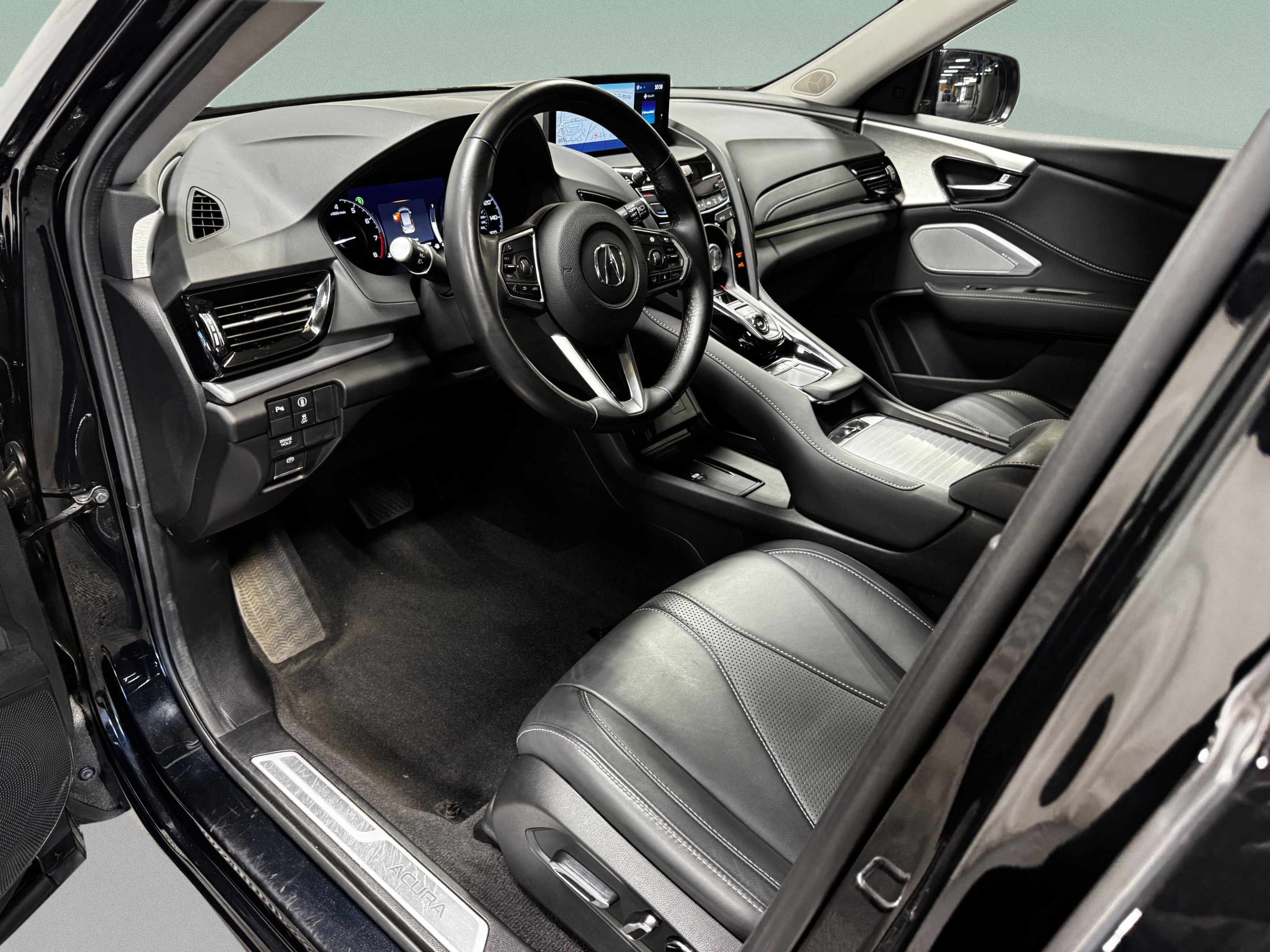 Used 2024 Acura RDX w/ Technology Package AWD/4WD image 9
