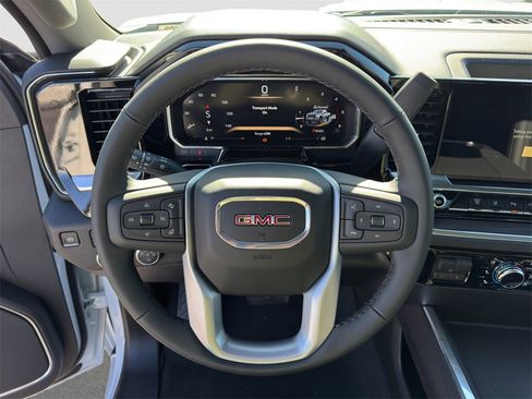 New 2026 GMC Sierra 2500 SLT w/ SLT Convenience Package image 10