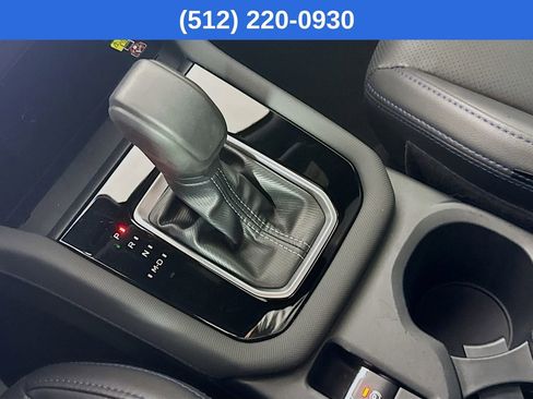 Certified 2025 Subaru Forester Limited image 21