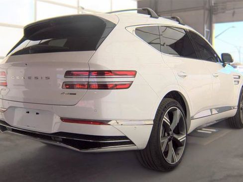 Used 2025 Genesis GV80 3.5T Prestige AWD/4WD image 4