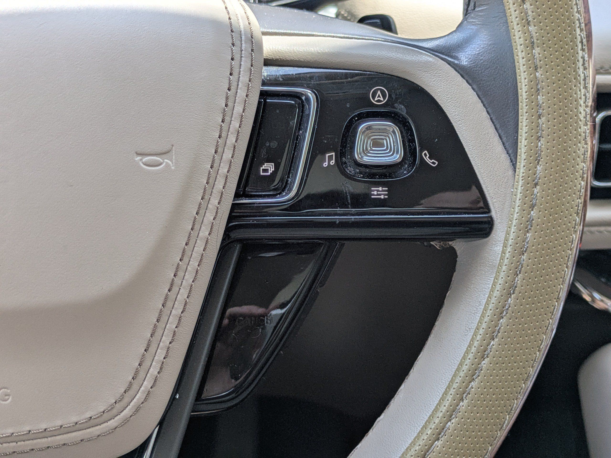 Used 2022 Lincoln Aviator Reserve RWD image 21