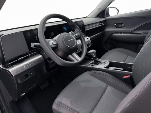 New 2026 Hyundai Kona SE image 14