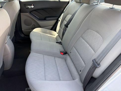 Used 2014 Kia Forte LX FWD image 19