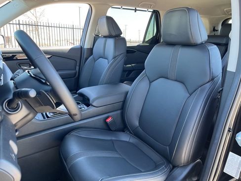 Certified 2025 Honda Pilot EX-L image 22