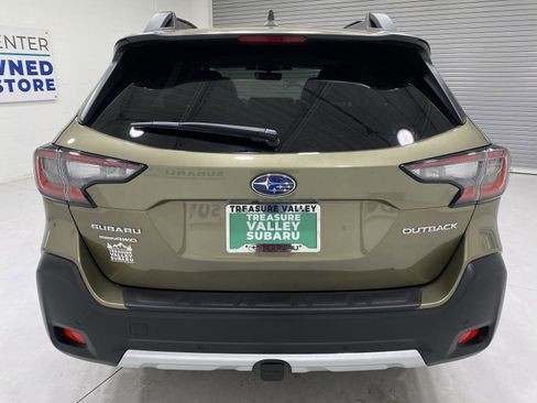 Certified 2025 Subaru Outback Limited AWD/4WD image 7