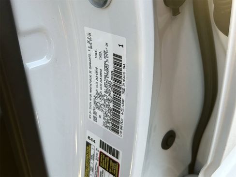 Used 2025 Toyota Tacoma TRD Sport w/ TRD Sport Upgrade Package image 24