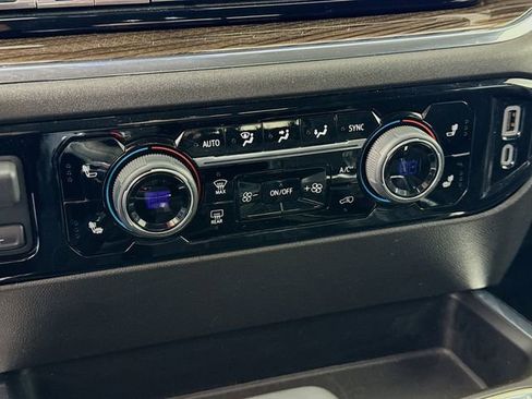 Used 2024 Chevrolet Silverado 1500 RST w/ Convenience Package II image 17