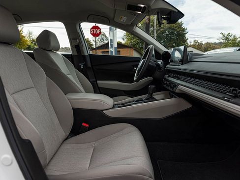 Used 2025 Honda Accord LX image 33