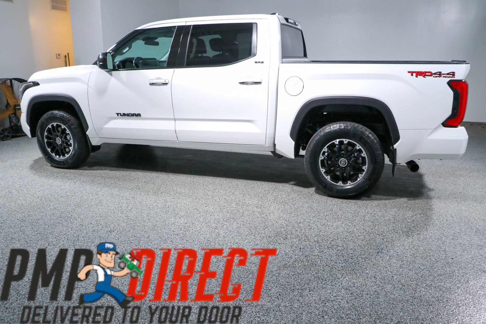 Used 2023 Toyota Tundra SR5 w/ TRD Off-Road Premium Package AWD/4WD image 10
