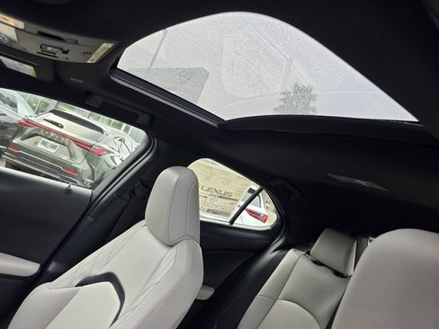 New 2025 Lexus UX 300h FWD image 26