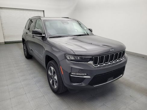 Used 2024 Jeep Grand Cherokee Limited 4xe AWD/4WD image 13