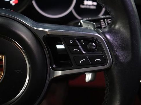 Used 2022 Porsche Cayenne Platinum Edition AWD/4WD image 30
