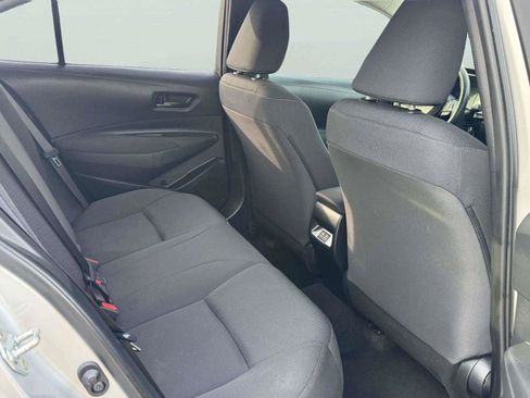 Used 2023 Toyota Corolla LE FWD image 43