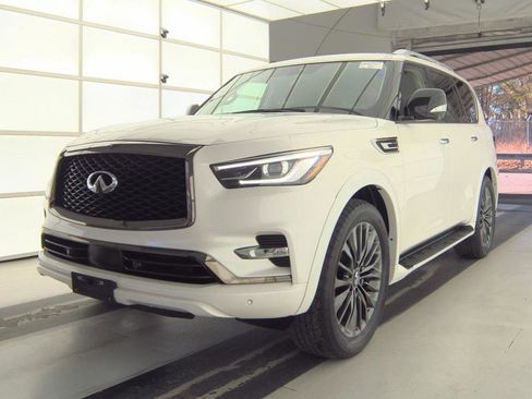 Certified 2024 INFINITI QX80 Premium Select w/ Cargo Package image 1